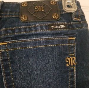 Miss Me mid rise skinny 28